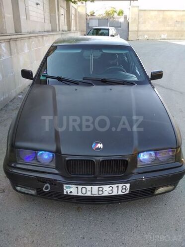 BMW 318 1992, 370,000 km - 1.8 l - Bakı