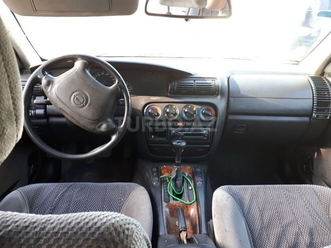 Opel Omega 1995, 250,000 km - 0.2 l - Sumqayıt