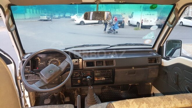 Mitsubishi L300 1998, 150,000 km - 2.5 л - Bakı
