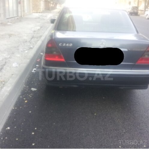 Mercedes C 240 1999, 296,000 km - 2.4 л - Bakı