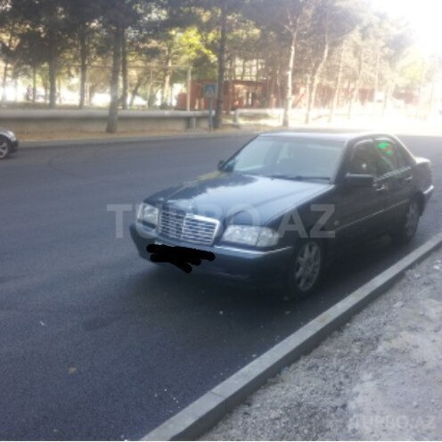 Mercedes C 240 1999, 296,000 km - 2.4 л - Bakı