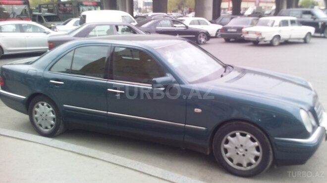 Mercedes  1998, 258,000 km - 2.2 l - Bakı