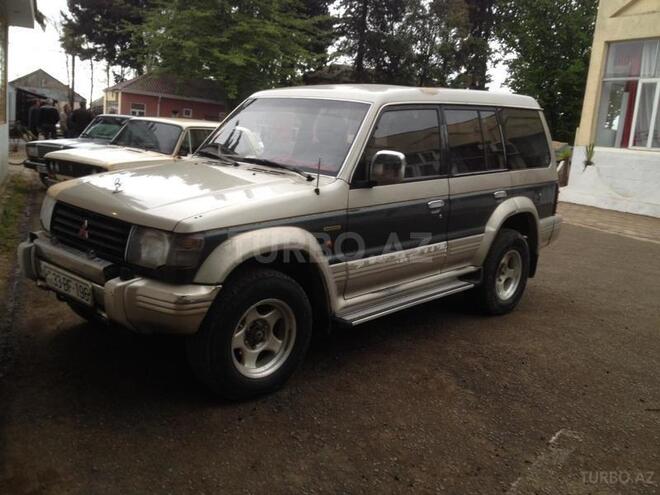 Mitsubishi Pajero 1992, 250,000 km - 0.3 l - Lənkəran