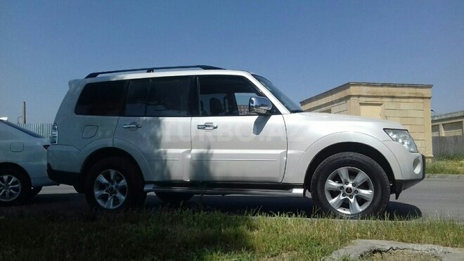 Mitsubishi Pajero 2007, 192,000 km - 3.0 л - Bakı