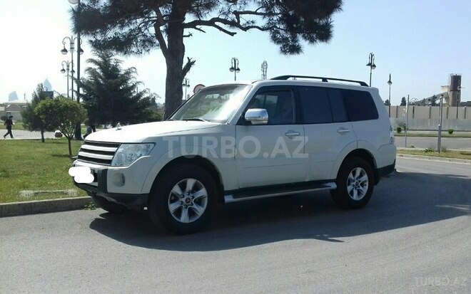 Mitsubishi Pajero 2007, 192,000 km - 3.0 л - Bakı