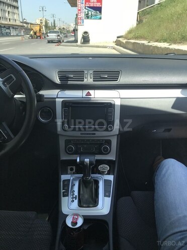 Volkswagen Passat 2010, 200,800 km - 1.8 l - Bakı