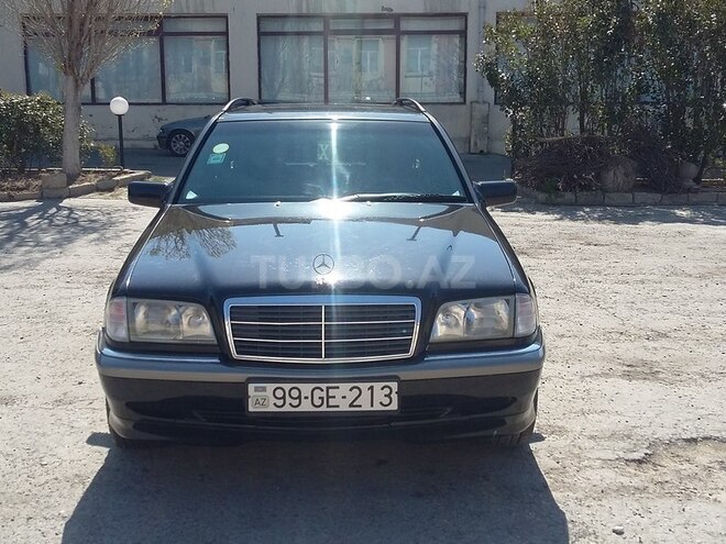 Mercedes C 220 1999, 30,000 km - 2.2 l - Bakı