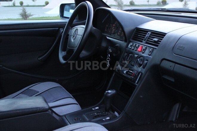 Mercedes C 230 1998, 341,000 km - 2.3 l - Xaçmaz
