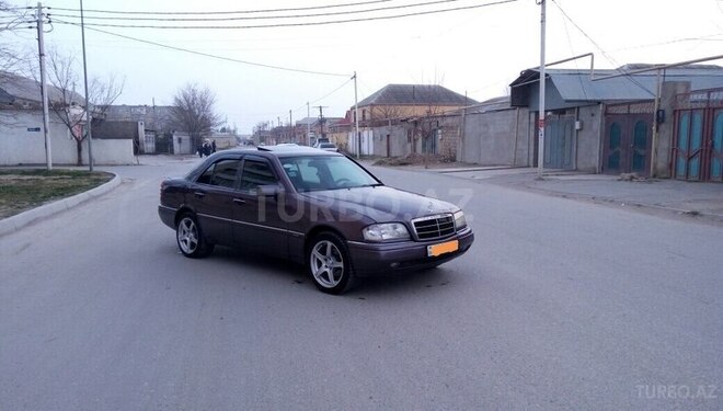 Mercedes C 180 1995, 404,000 km - 1.8 l - Bakı