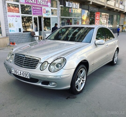 Mercedes E 200 2004, 164,583 km - 2.0 l - Bakı