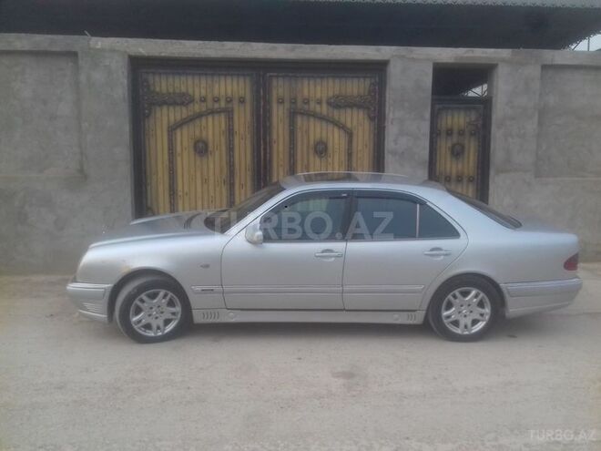 Mercedes E 320 1998, 324,000 km - 3.2 l - Bakı