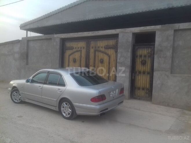 Mercedes E 320 1998, 324,000 km - 3.2 l - Bakı