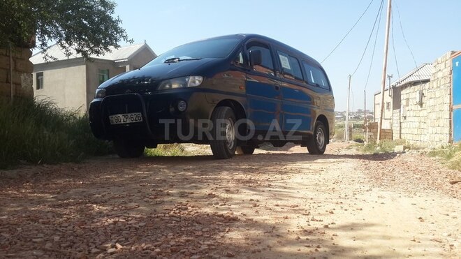 Hyundai H-1 1999, 609,000 km - 2.5 л - Biləsuvar