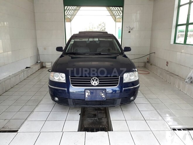 Volkswagen Passat 2003, 190,633 km - 1.8 l - Gəncə