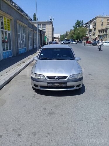 Opel Vectra 1996, 297,000 km - 1.6 l - Bakı