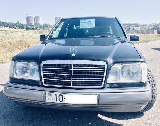 Mercedes E 220 1994, 350,000 km - 2.2 l - Bakı
