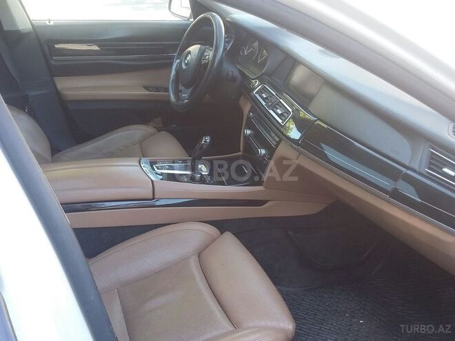 BMW 750 2009, 157,000 km - 4.4 л - Bakı