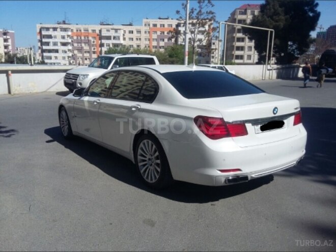 BMW 750 2009, 157,000 km - 4.4 л - Bakı