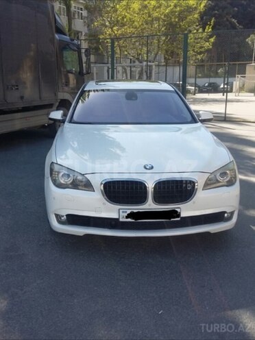 BMW 750 2009, 157,000 km - 4.4 л - Bakı