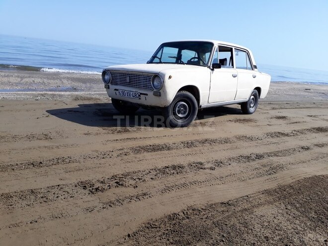 LADA (VAZ) 21011 1981, 320,000 km - 1.5 l - Bakı