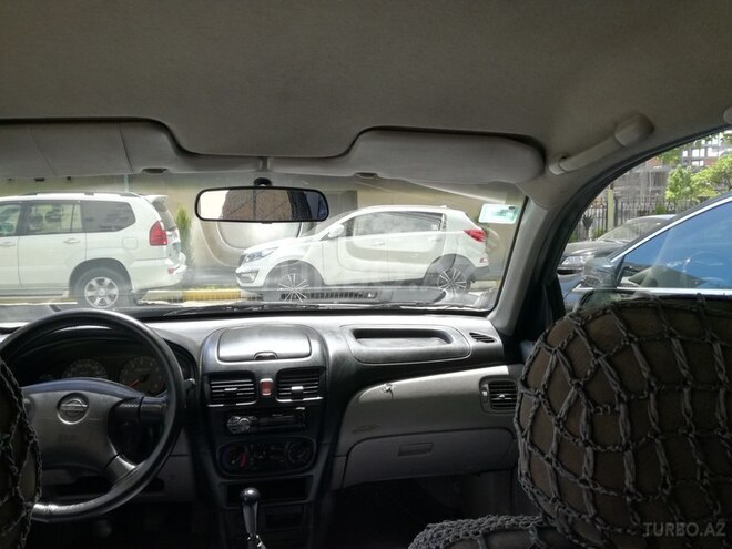 Nissan Sunny 2002, 278,000 km - 1.3 л - Bakı