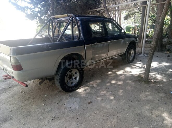 Mitsubishi L200 2003, 500,000 km - 2.5 l - Bakı