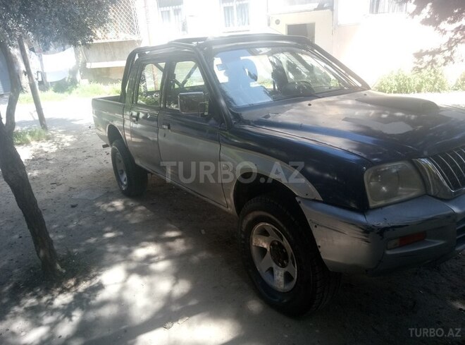 Mitsubishi L200 2003, 500,000 km - 2.5 l - Bakı