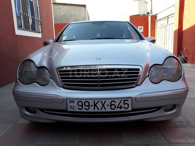 Mercedes C 220 2001, 234,340 km - 2.2 л - Bakı