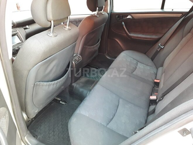 Mercedes C 220 2001, 234,340 km - 2.2 л - Bakı