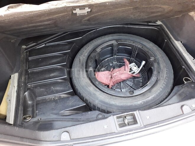 Mercedes C 220 2001, 234,340 km - 2.2 л - Bakı