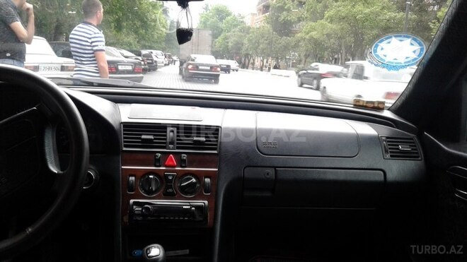 Mercedes C 180 1996, 32,000 km - 1.8 l - Gəncə