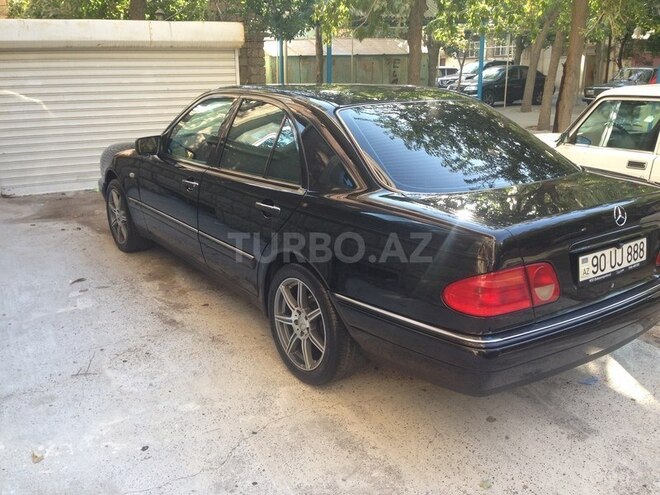 Mercedes E 200 1997, 203,000 km - 2.0 l - Bakı