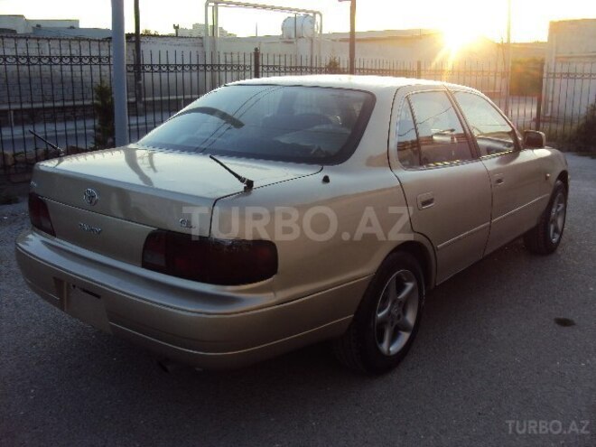 Toyota Camry 1995, 312,000 km - 2.2 l - Bakı