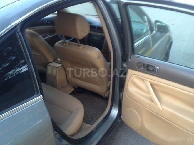 Volkswagen Passat 2004, 330,000 km - 1.8 l - Sumqayıt