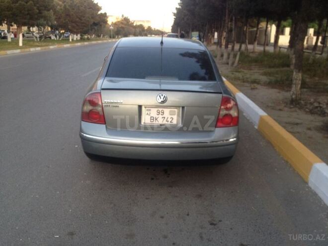 Volkswagen Passat 2004, 330,000 km - 1.8 l - Sumqayıt