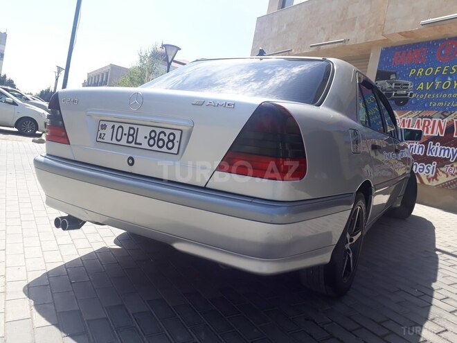 Mercedes C 240 1999, 303,000 km - 2.4 л - Bakı