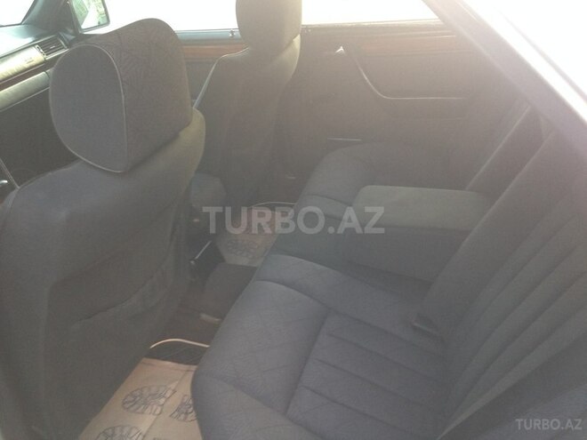 Mercedes E 220 1994, 383,200 km - 2.2 л - Bakı