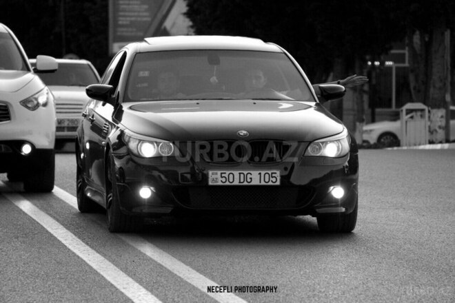 BMW 530 2003, 350,000 km - 3.0 л - Sumqayıt