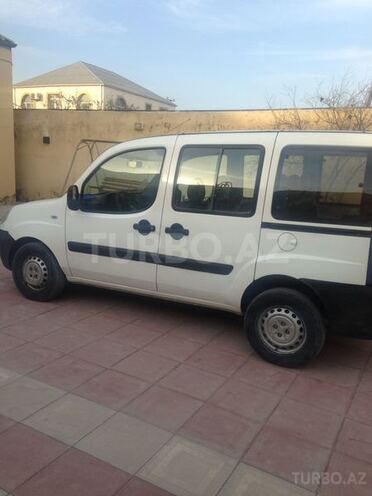 Fiat Doblo 2010, 180,000 km - 1.4 l - Bakı