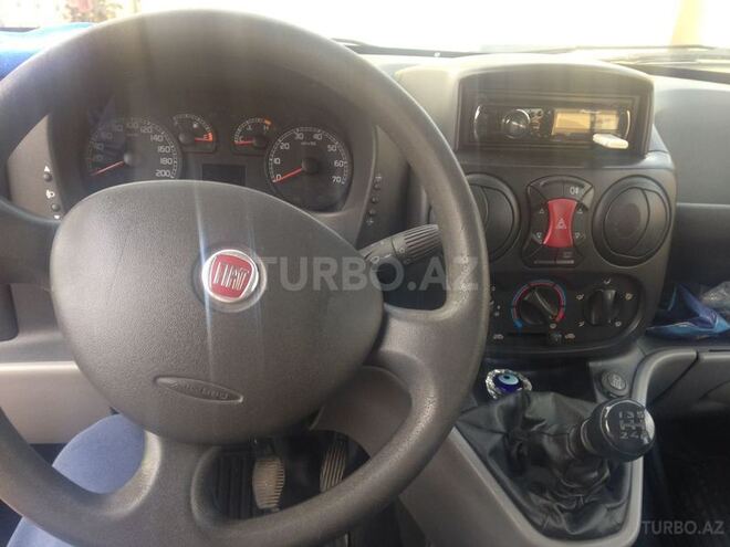 Fiat Doblo 2010, 180,000 km - 1.4 l - Bakı