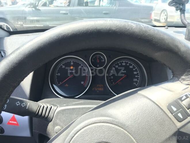 Opel Astra 2005, 273,000 km - 1.9 l - Bakı