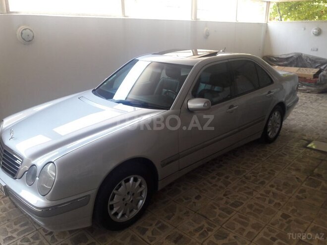 Mercedes E 240 1999, 273,000 km - 2.6 l - Lənkəran