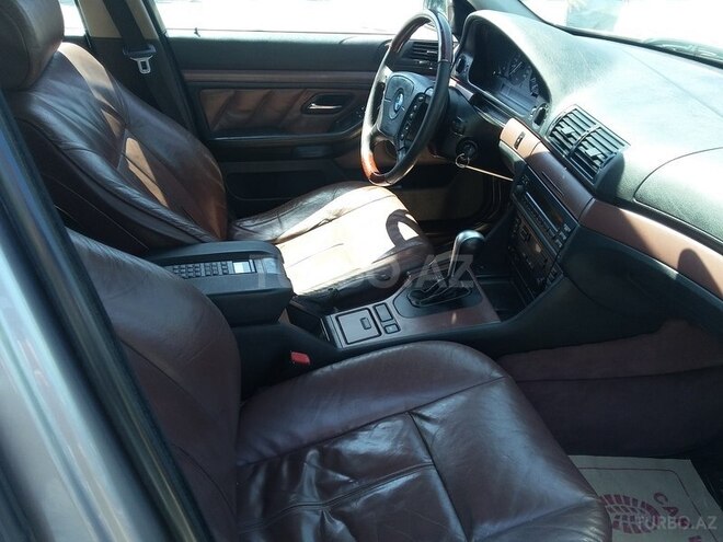 BMW 523 1997, 311,000 km - 2.5 l - Bakı