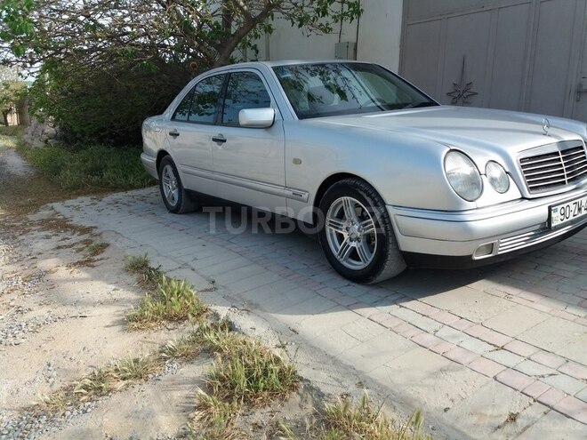 Mercedes E 200 1999, 406,000 km - 2.0 л - Bakı