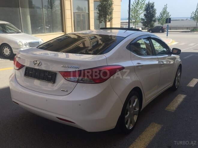 Hyundai Elantra 2013, 63,000 km - 1.6 l - Bakı
