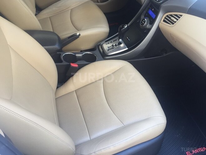 Hyundai Elantra 2013, 63,000 km - 1.6 l - Bakı