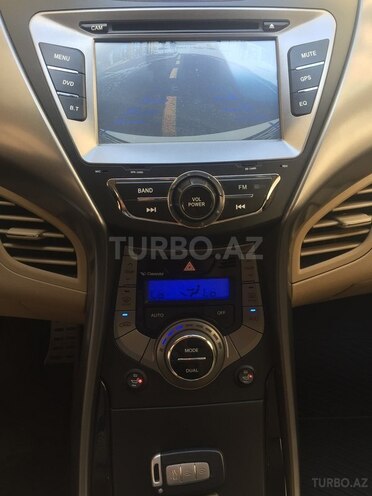 Hyundai Elantra 2013, 63,000 km - 1.6 l - Bakı