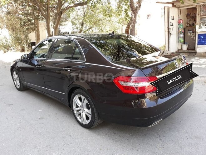 Mercedes E 250 2011, 147,000 km - 2.5 l - Bakı