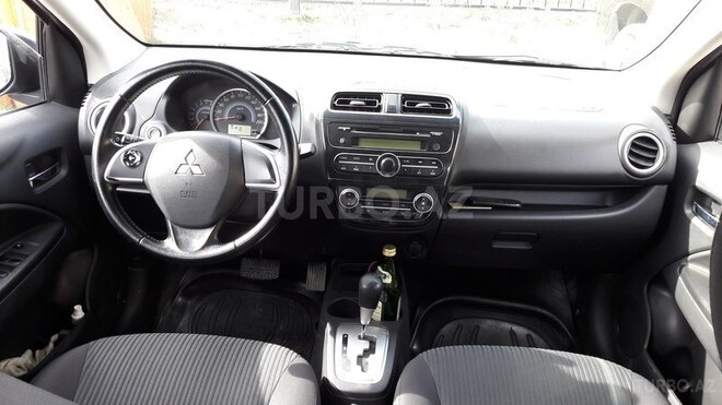 Mitsubishi Attrage 2015, 155,600 km - 1.2 l - Sumqayıt