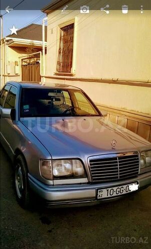 Mercedes E 200 1995, 400,000 km - 2.0 l - Bakı